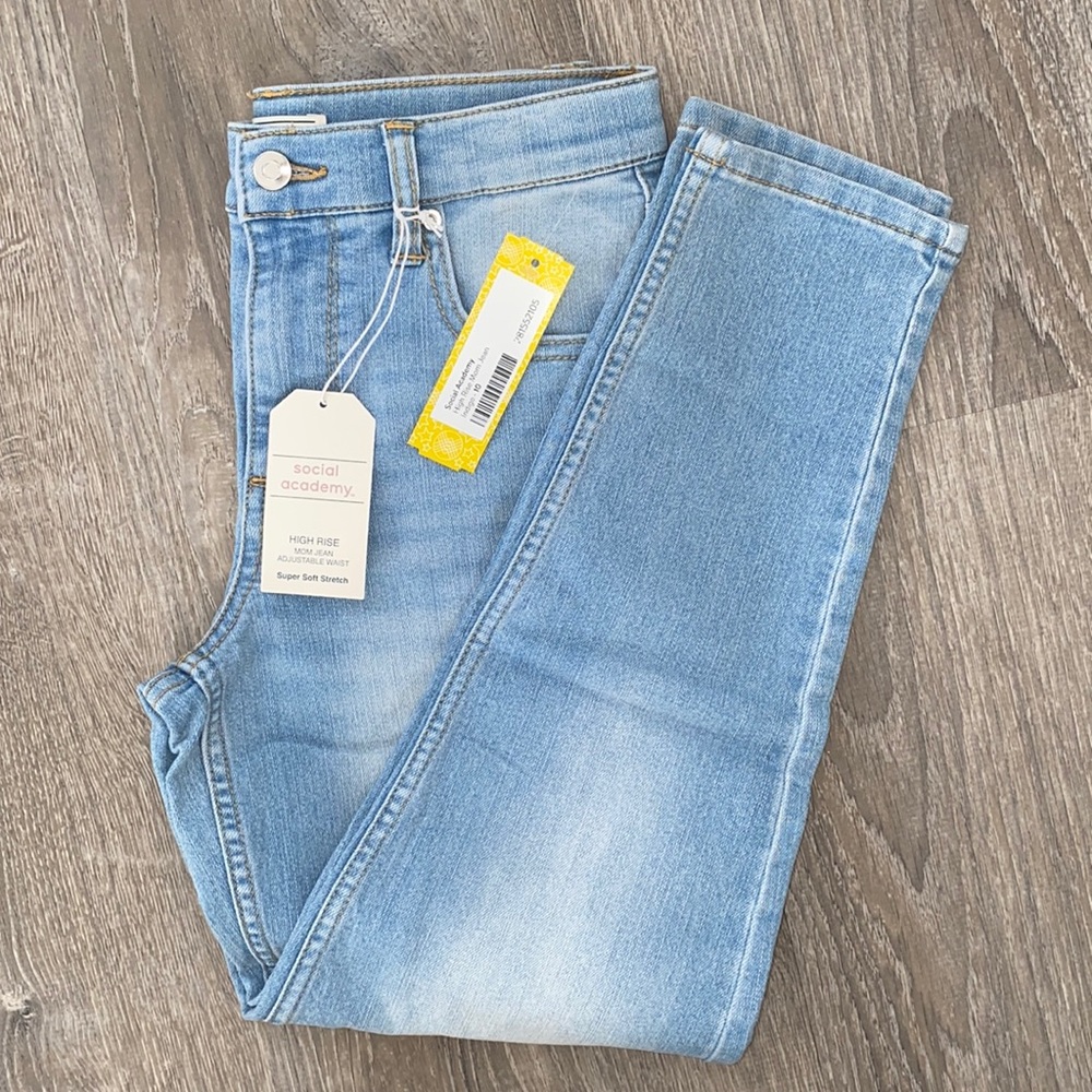 Social Academy Girls High Rise Mom Jean